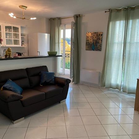 Charmant Appartement Duplex A 5Min De Disney. มานี-เลอ-องเกรอ ภายนอก รูปภาพ